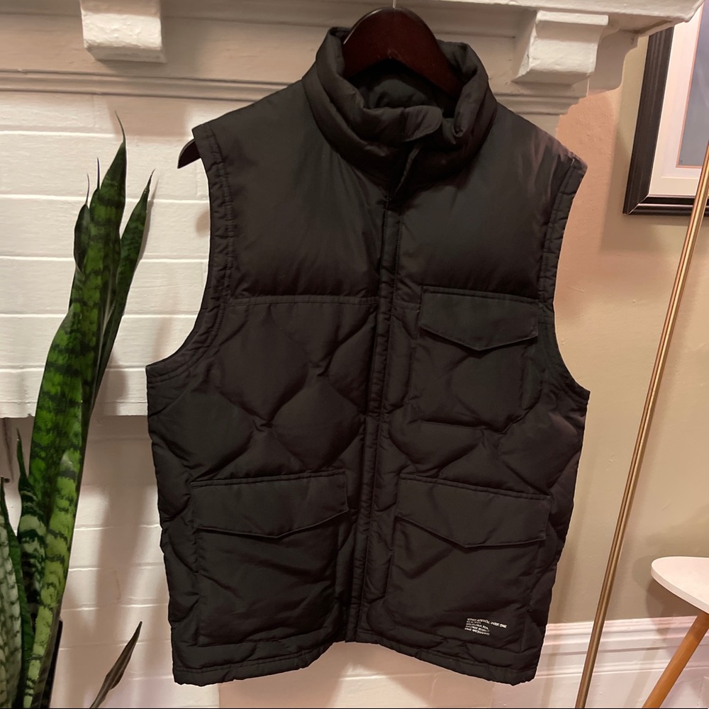 Stussy puffer vest